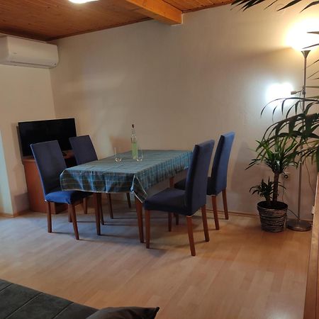 Apartment Valenta Porec Esterno foto