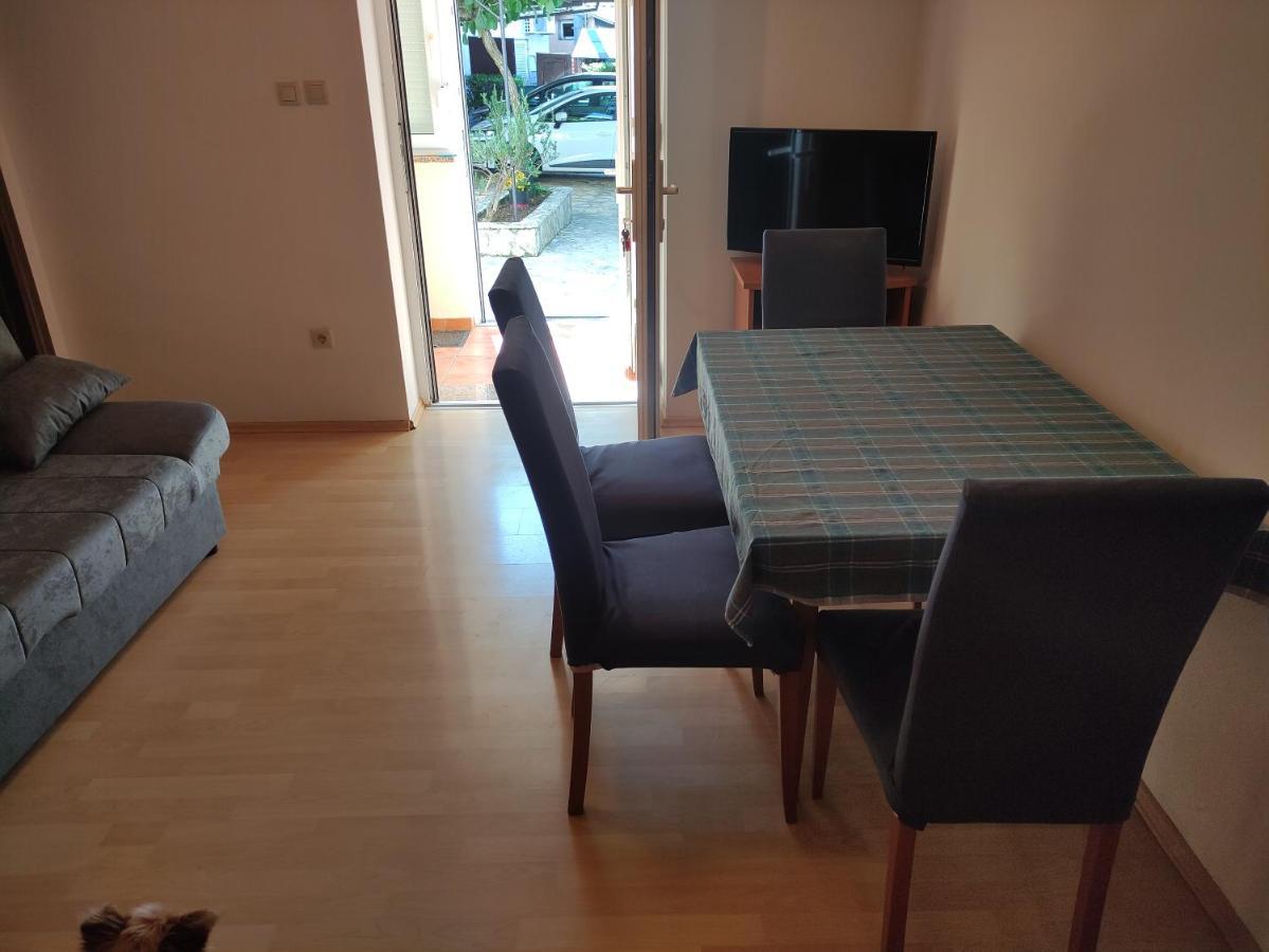 Apartment Valenta Porec Esterno foto